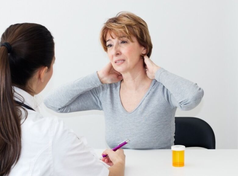 en el consultorio médico para la osteocondrosis cervical